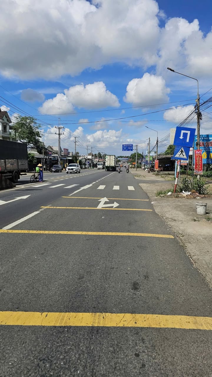 Đất nền 320m² ngay Quốc Lộ 1A, xã Hưng Thịnh - Vị trí kinh doanh lý tưởng!