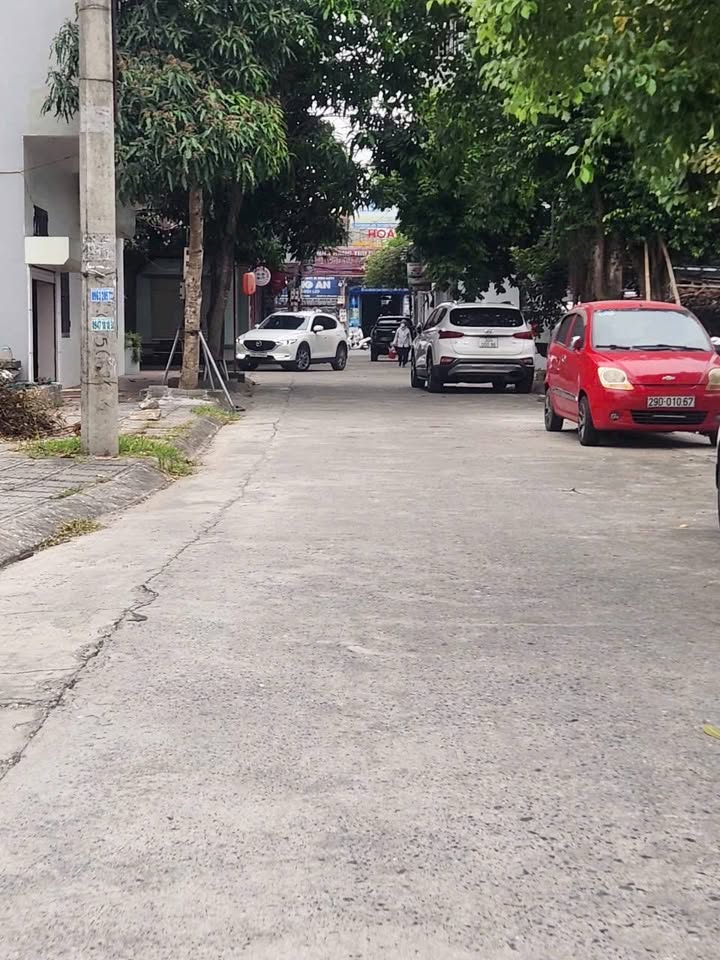 Nhà 3 tầng ngõ Trần Thái Tông 37m² giá 1 tỷ - Thiết kế hiện đại, tiện nghi