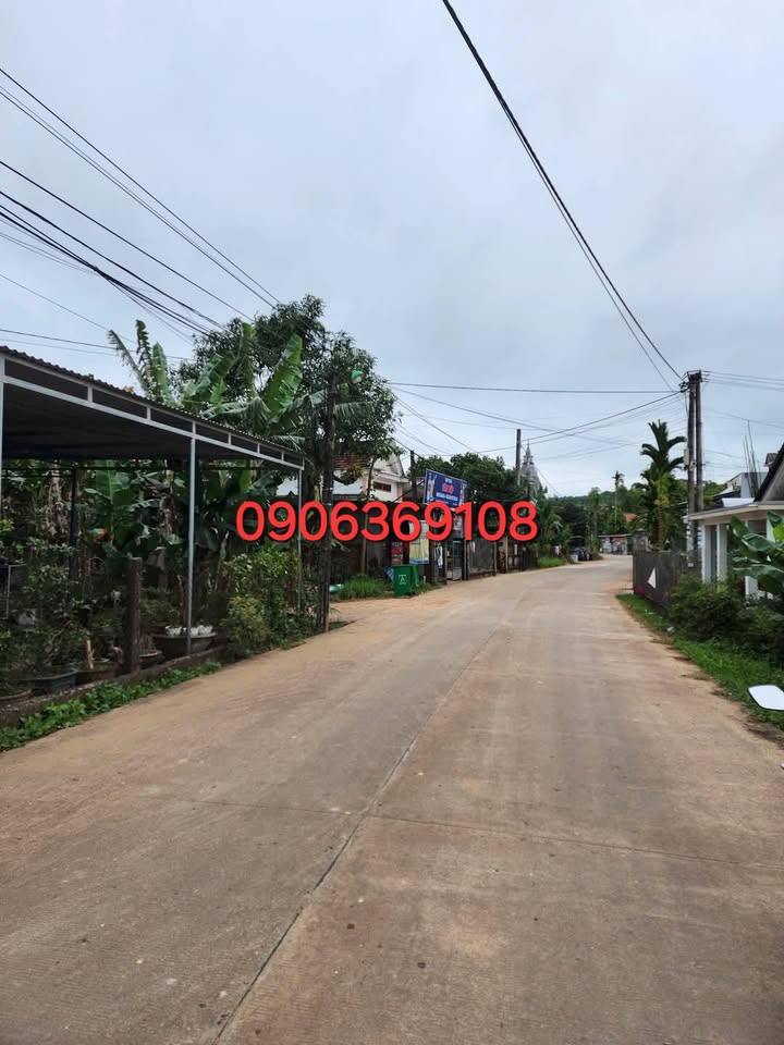 Đất nền mặt tiền đường Quán Lát Biển Hàm An, 140m² giá 500 triệu - Cơ hội đầu tư tuyệt vời!