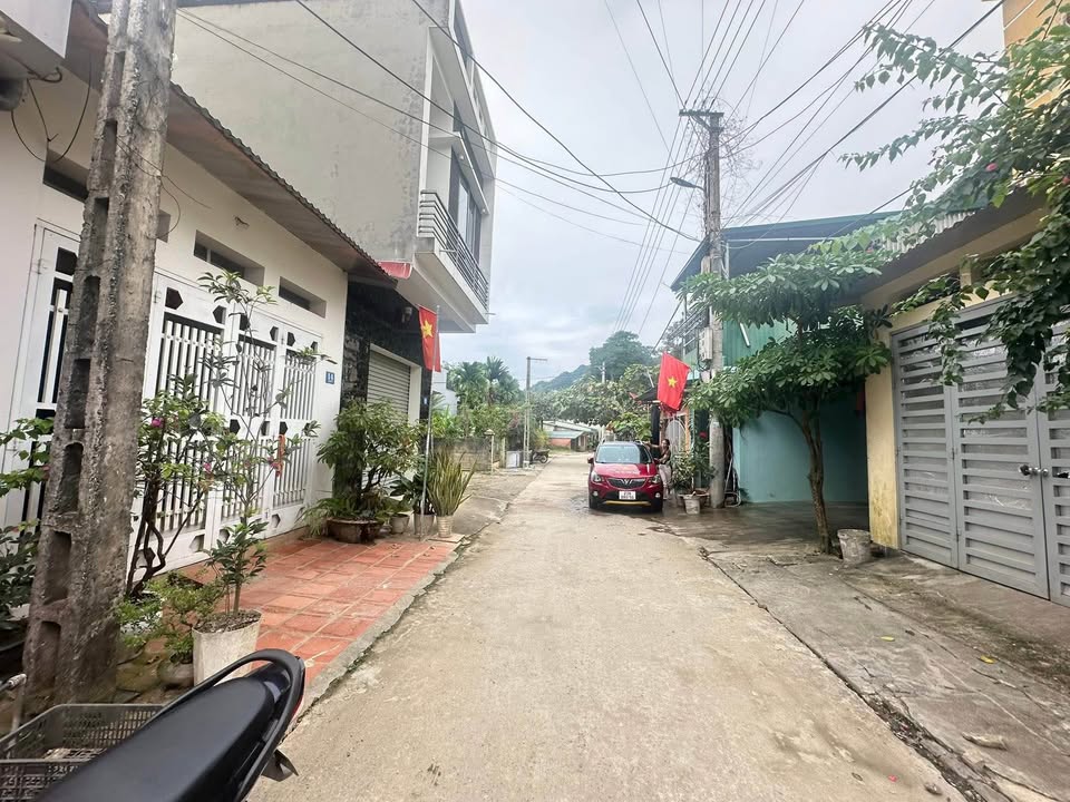 Nhà cấp 4 tại phường Minh Khai, diện tích 100m² giá 1.3 tỷ - Cơ hội đầu tư tốt!