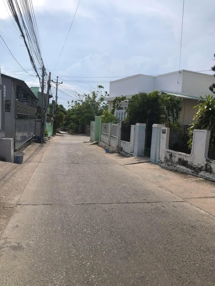 Nhà cấp 4 tại Mũi Né 138m² giá 2.76 tỷ - Gần biển, tiện ích đầy đủ!