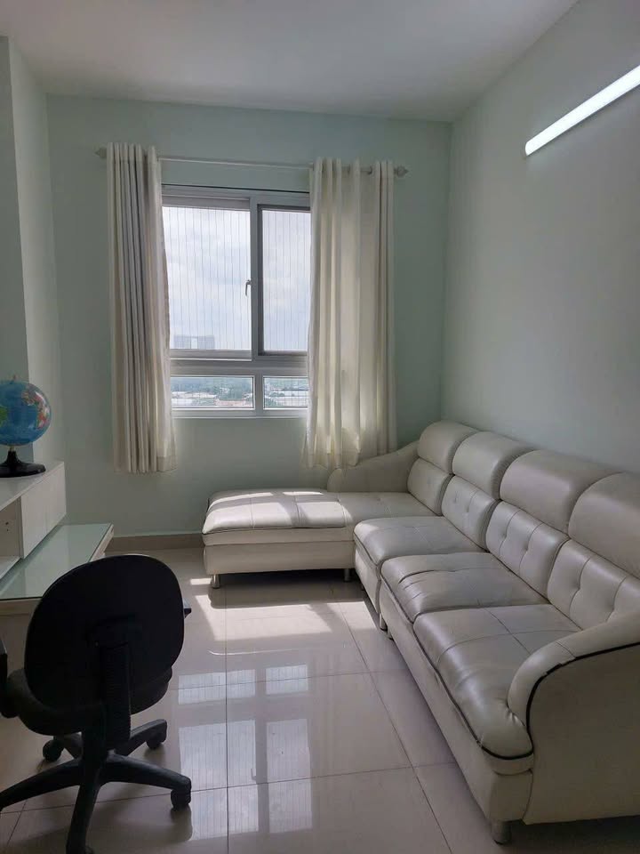 Chung cư Topaz City Quận 8 69m² giá 11 triệu - Đầy đủ nội thất, sẵn sàng vào ở!