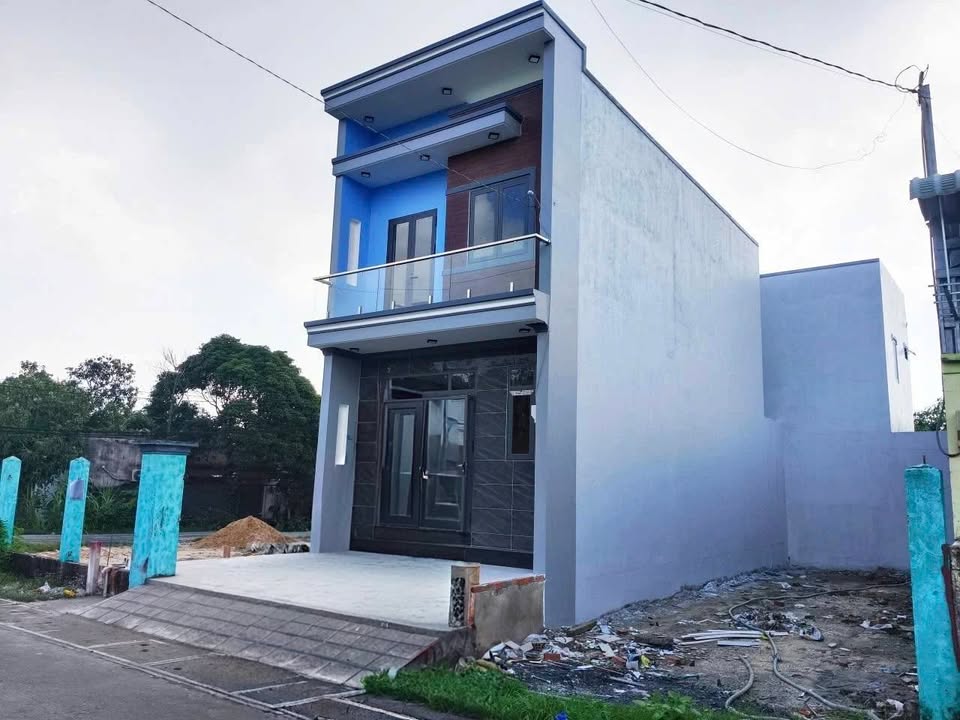 Nhà 2 tầng đường Nguyễn Thị Lắng, Tân Phú Trung 90m² giá 3.6 tỷ - Sẵn sàng vào ở!