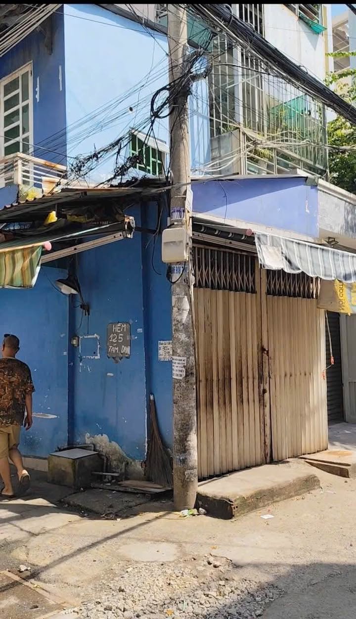 Nhà mặt tiền đường Tám Danh, quận 8, 36m² giá 12 triệu - Kinh doanh thuận lợi!