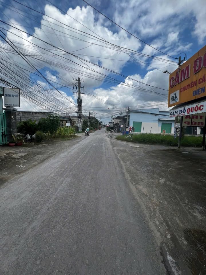 Đất mặt tiền đường Tám Bình, Đức Hòa 418m² giá 7 tỷ - Cơ hội đầu tư hấp dẫn!