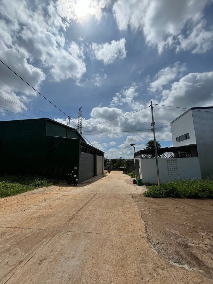 Đất thổ cư đường B2, thôn 4 Cư Bua, 115m² giá 1.39 tỷ - Vị trí thuận lợi cho đầu tư!