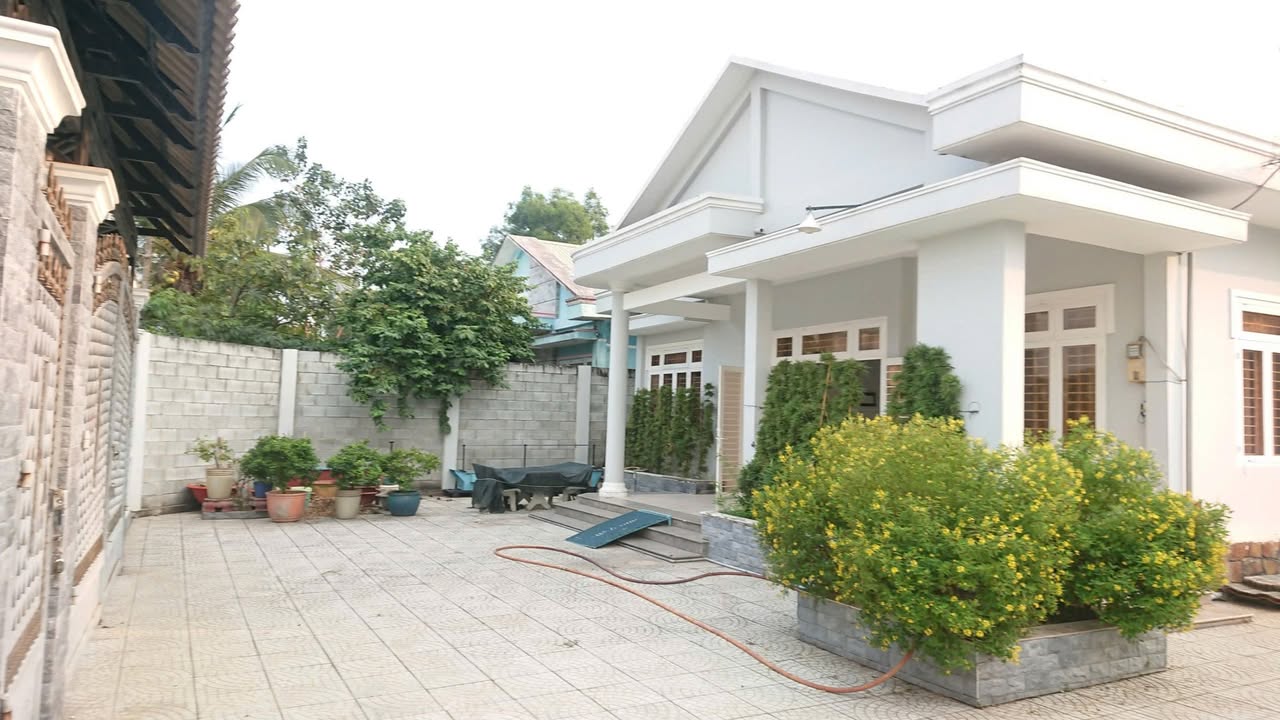 Nhà riêng Củ Chi 504m² giá 7 tỷ - Sổ hồng riêng, vị trí thuận lợi!