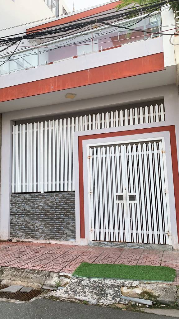 Nhà cho thuê 1 trệt 1 lầu 120m² - Full nội thất, sẵn sàng vào ở!