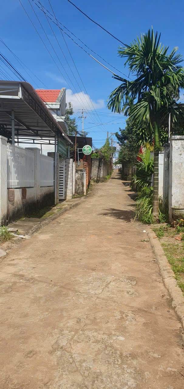 Nhà cấp 4 2 mặt tiền tại chợ Ea Tu 135m² giá 1 tỷ - Đầu tư sinh lời!