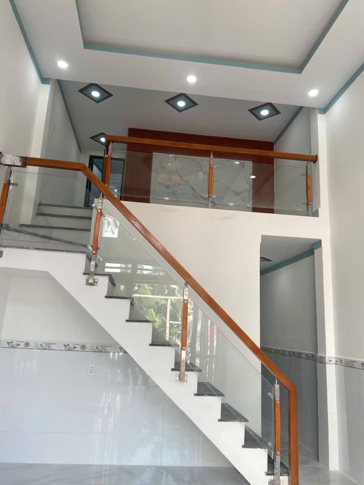 Nhà cấp 4 mới xây tại Đường Dx03, Tân Vĩnh Hiệp, 40m² giá 890 triệu - Sẵn sàng vào ở ngay!