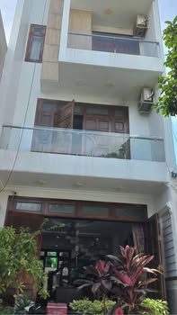 Nhà mặt tiền đường Trần Xuân Độ, Vũng Tàu 211m² giá 12.6 tỷ - An ninh tốt, tiện ích đầy đủ!