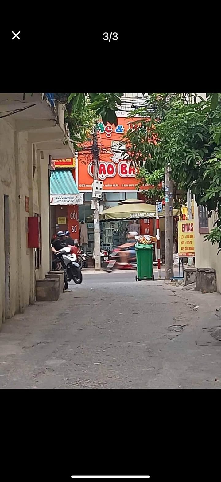 Nhà 2 tầng hẻm ô tô 35m² đường Quang Trung, TP Quảng Ngãi - Giá chỉ 1.3 tỷ!