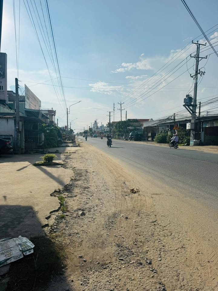 Đất thổ cư 105m² tại Ấp Lộc Tiền, Cần Giuộc - Giá chỉ 680 triệu, sổ hồng riêng!