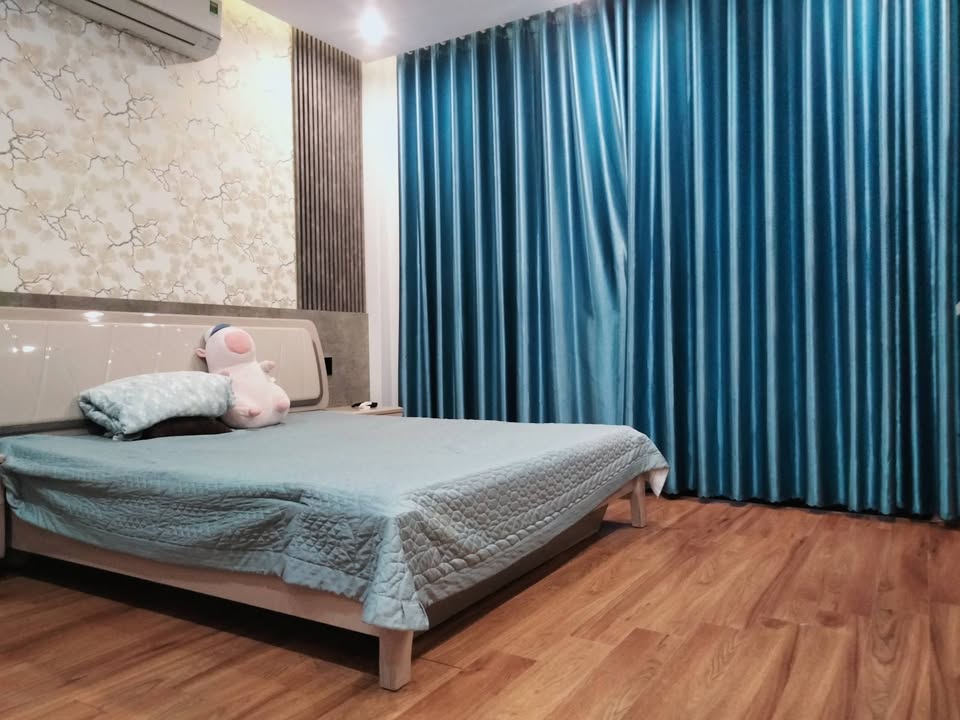 Nhà mặt tiền đường Thi Sách, Hải Châu, Đà Nẵng 50m² giá 8.2 tỷ - Cơ hội đầu tư tuyệt vời!