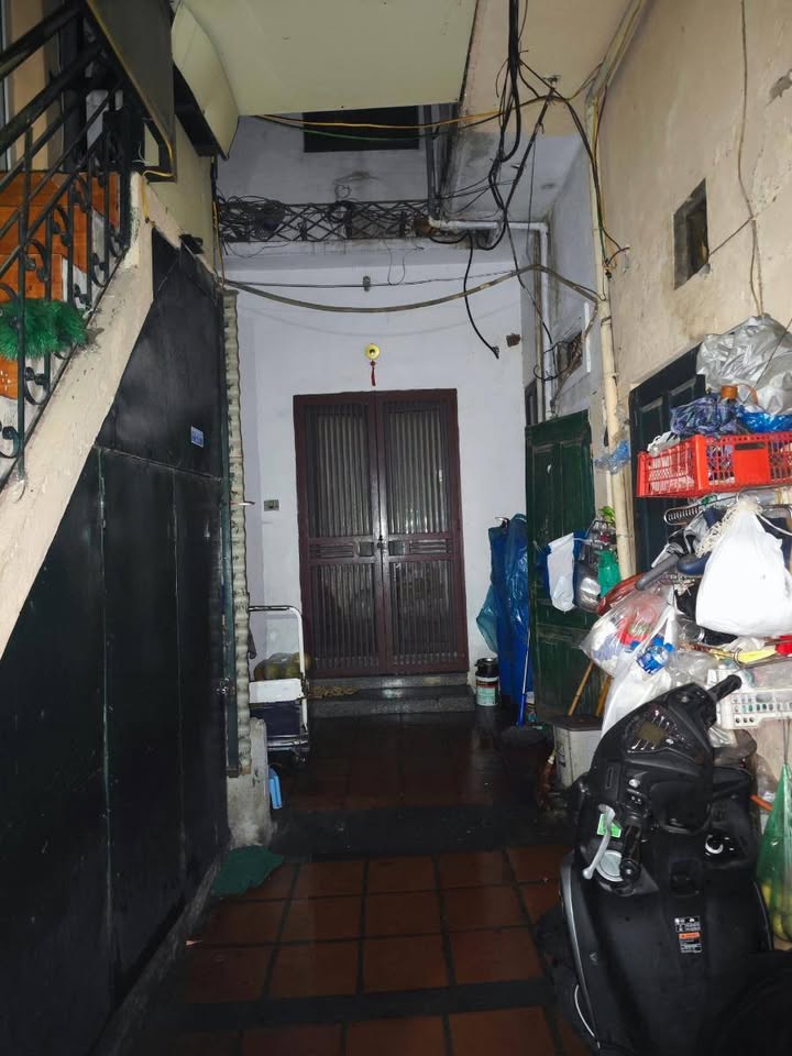 Nhà riêng Quán Sứ, Hoàn Kiếm 30m² giá 8.9 tỷ - Chính chủ bán gấp!