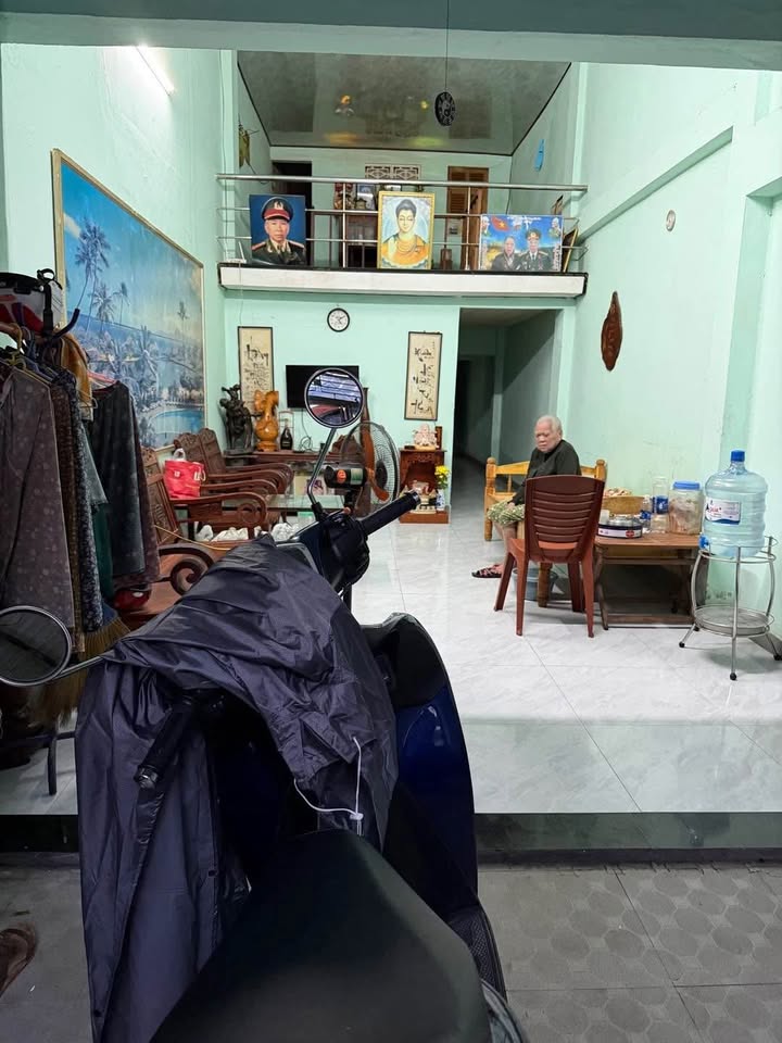 Nhà cấp 4 đường Lê Quý Đôn, Hải Châu 70m² giá 11 tỷ - Tặng nhà ở ngay!