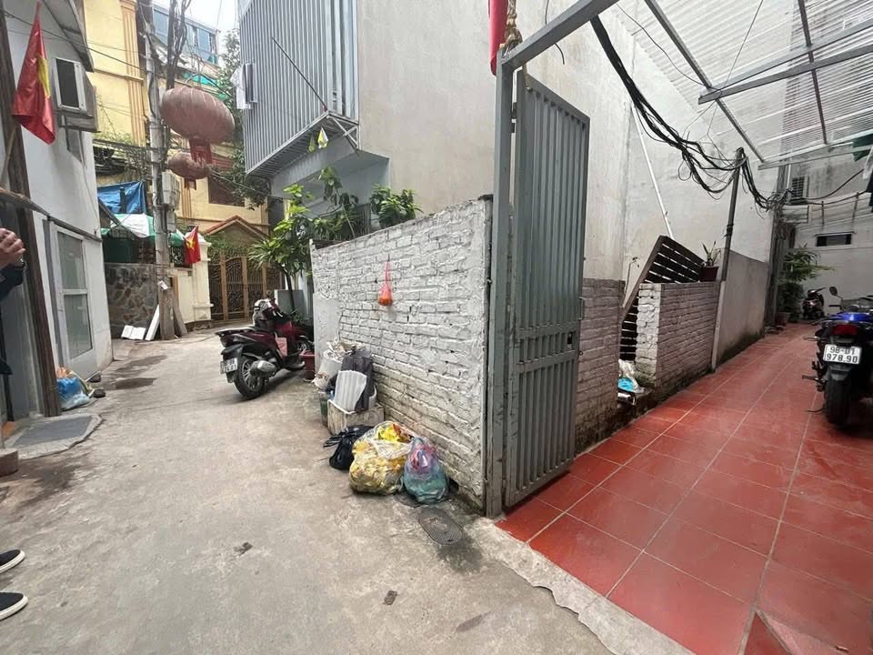 Đất nền Xuân Đỉnh 30m² giá 7.5 tỷ - Kinh doanh sầm uất, ngõ thông ô tô