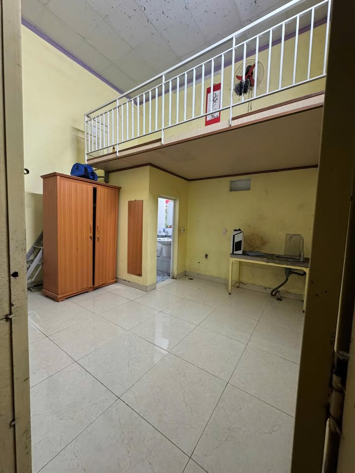 Phòng trọ cho thuê tại Đông Vệ - Giá 1.8 triệu, điều hòa đầy đủ!