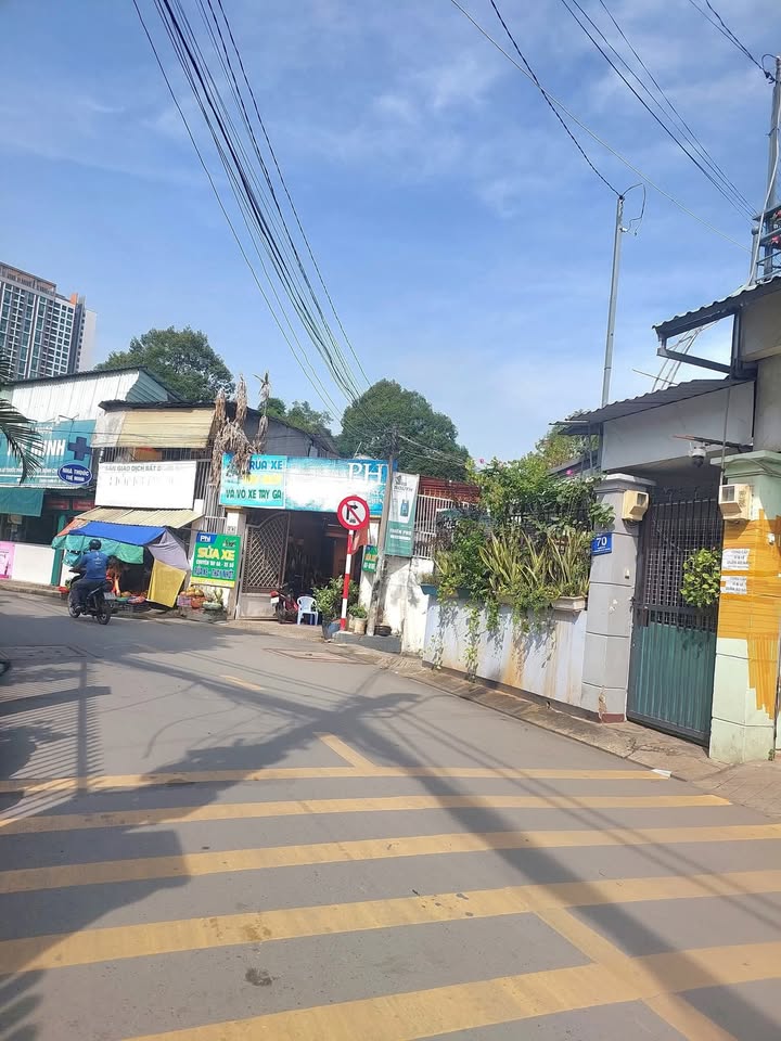 Đất tặng nhà mặt tiền Nguyễn Thị Định, Quận 2, 88m² giá 7 tỷ - Căn góc 2 mặt tiền!