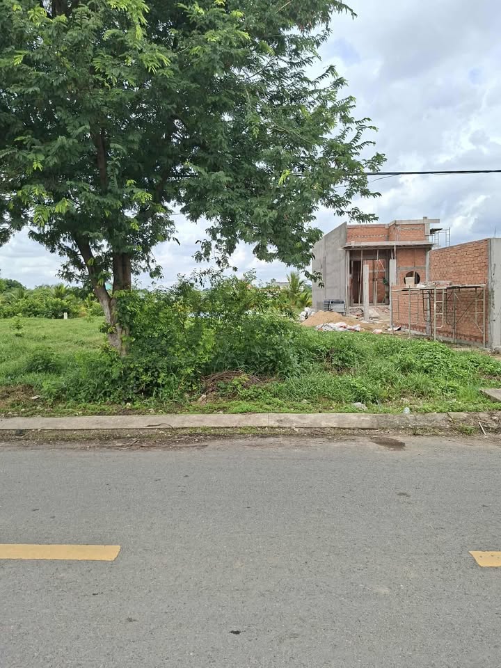 Đất nền liền kề Gò Công 300m² giá 1.3 tỷ - Đầu tư sinh lời ngay!