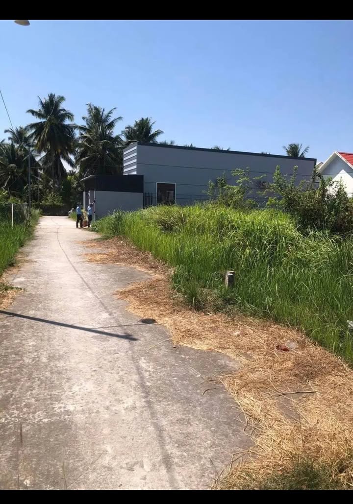 Đất nền chính chủ An Hội, Bến Tre 101.2m² - Sổ đỏ, giá chỉ 580 triệu!