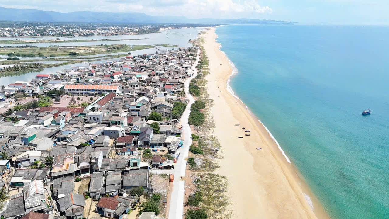 Nhà cấp 4 Hoài Hải 144m² giá 1 tỷ - Sát biển, vào ở ngay!