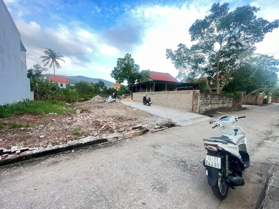 Đất nền đẹp tại phường Việt Hưng, Hạ Long 71.5m² - Giá chỉ từ 700 triệu!