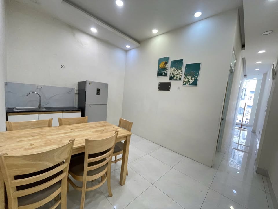 Căn hộ 2PN tại 81 Trường Chinh, Tân Bình giá 7.6 triệu - Full nội thất, view đẹp!
