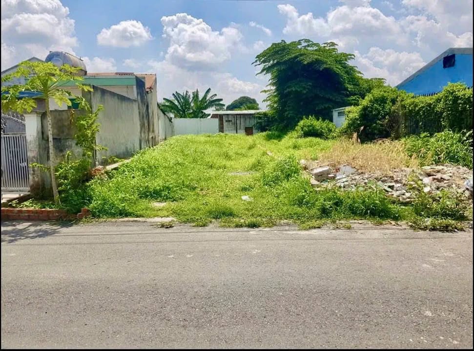 Đất thổ cư mặt tiền đường Huỳnh Thị Chấu, Thủ Dầu Một 150m² giá chỉ 2.69 tỷ - Cơ hội đầu tư tuyệt vời!