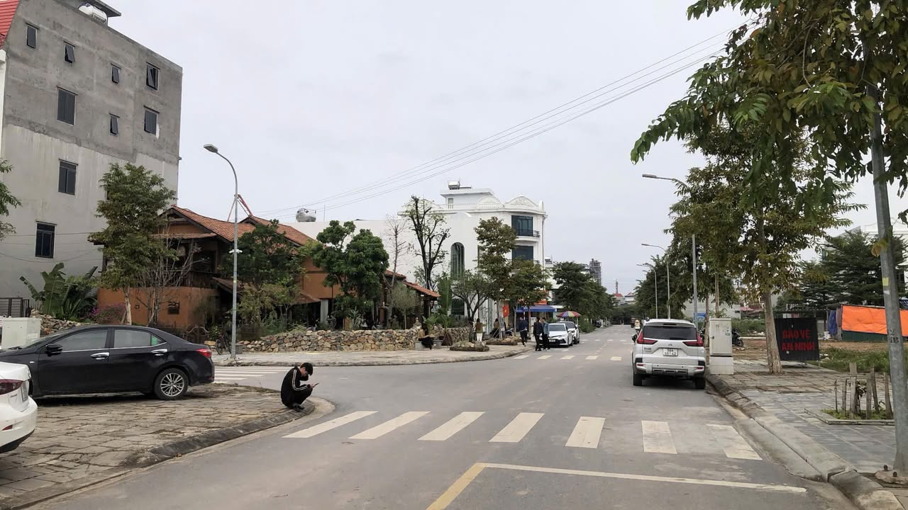 Đất nền Khu đô thị Nam Hồng, Bắc Giang 50m² giá 4.125 tỷ - Mặt tiền 5m, sổ đỏ chính chủ!