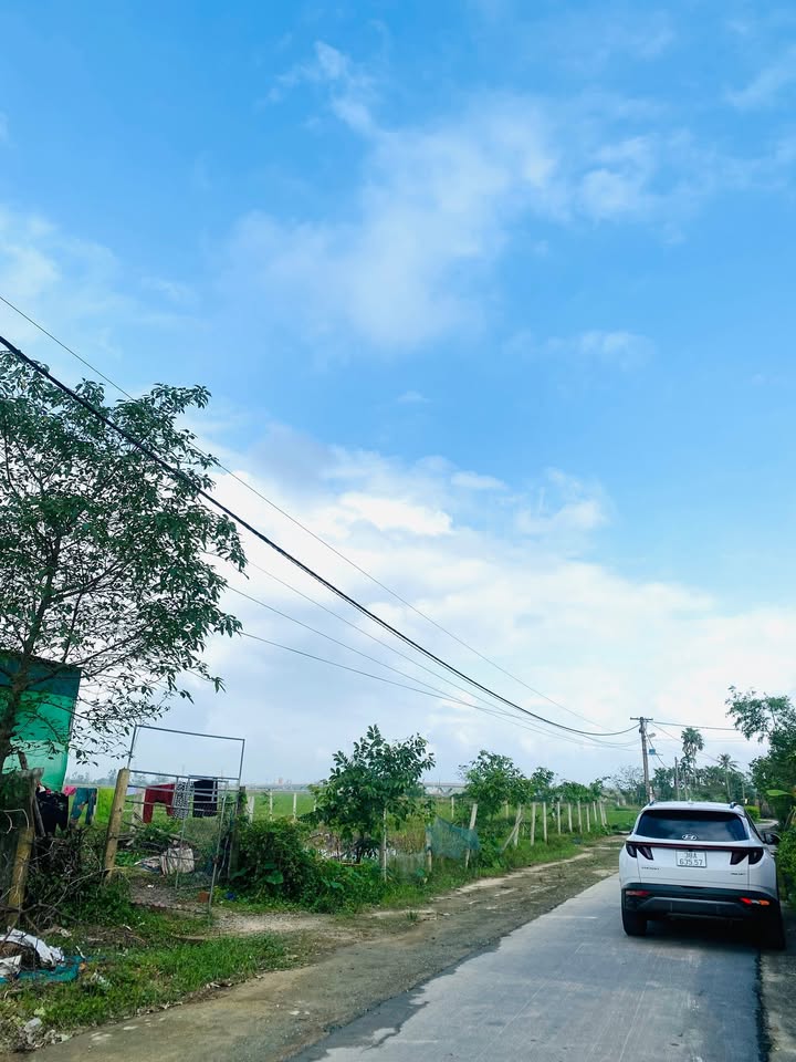 Đất thổ cư Thôn Tân Thanh, xã Thạch Xuân 200m² giá 1 tỷ - Đường ô tô tránh thoải mái!