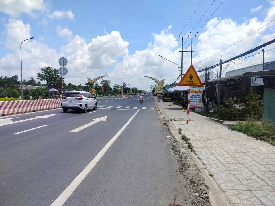 Nhà cho thuê mặt tiền Quốc lộ 1A, Châu Thành, Sóc Trăng - Giá chỉ 3 triệu/tháng!