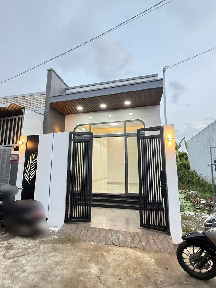 Nhà hẻm ô tô Dương Minh Quan, P3 Sóc Trăng 80m² - Sẵn sàng vào ở!