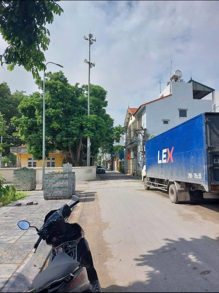 Đất phân lô Mai Lâm, Đông Anh 74m² - Vỉa hè, ô tô tránh nhau, giá hợp lý!