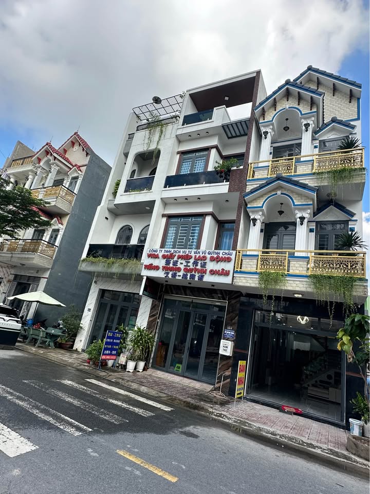 Nhà mặt tiền An Phú, Bình Dương 66m² giá 4.8 tỷ - Kinh doanh tuyệt vời!