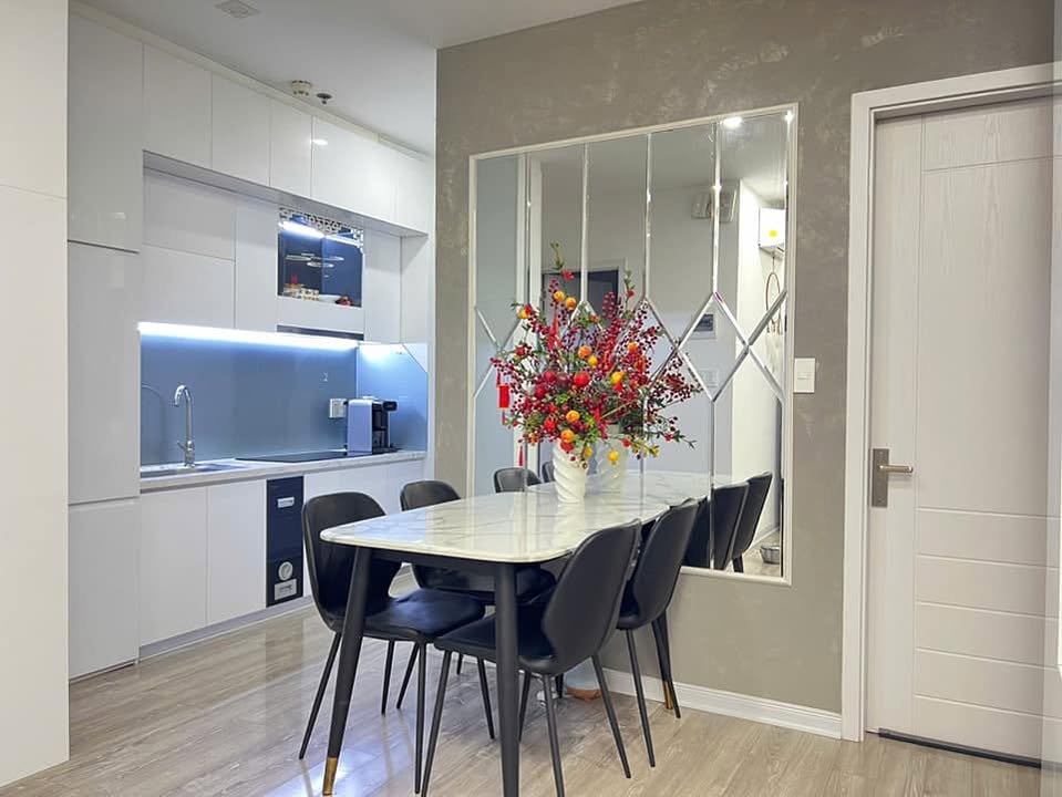 Căn hộ The Manor Crown Huế 2PN giá 8.5 triệu - Full nội thất đẹp