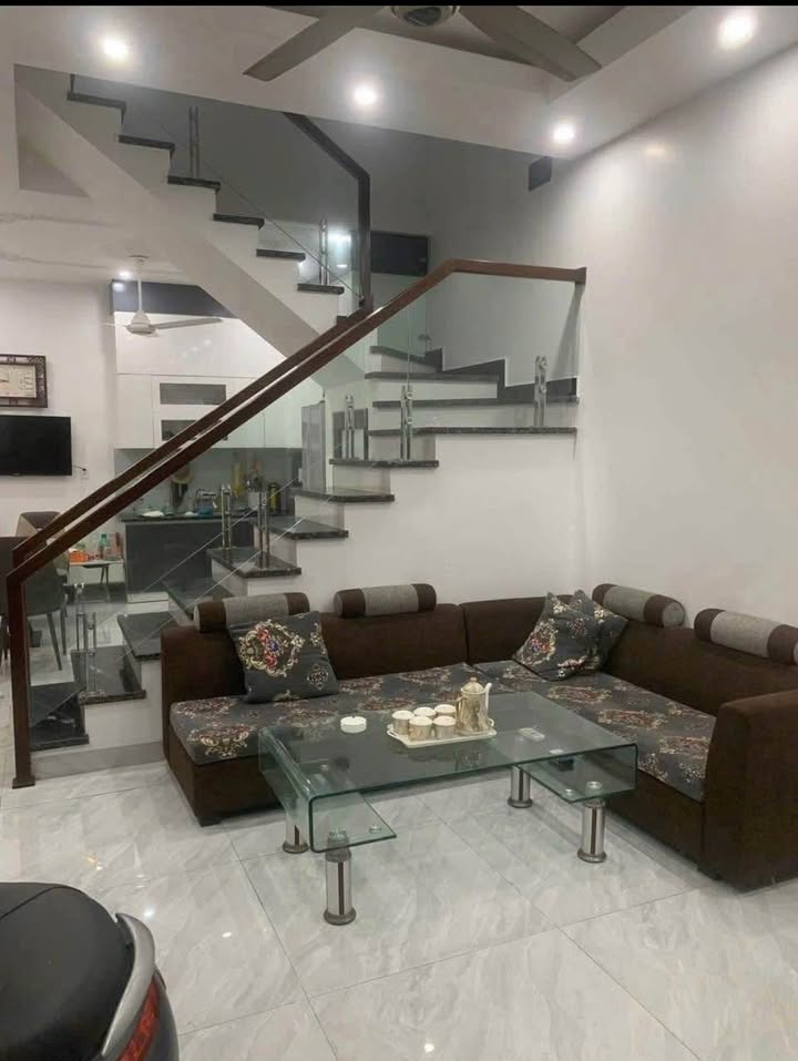 Nhà 3 tầng Trần Thành Ngọ 40m² giá 2.35 tỷ - Tiện ích đầy đủ