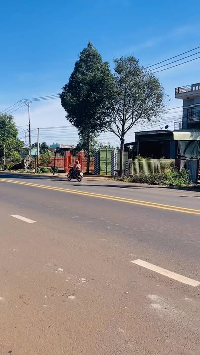 Đất mặt đường 17/3 Pleiku 490m² chỉ 430 triệu - Cơ hội đầu tư tốt!