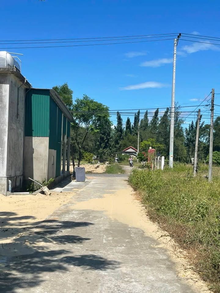 Đất biển Trung Giang, Gio Linh 255m² giá chỉ 900 triệu - Sổ hồng chính chủ sẵn sàng!