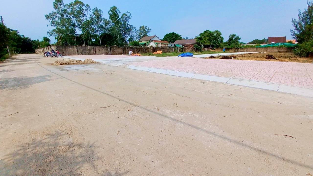 Đất Nghi Ân Vinh 87m² giá 2 tỷ - Mặt tiền đường Bùi Thế Đạt!