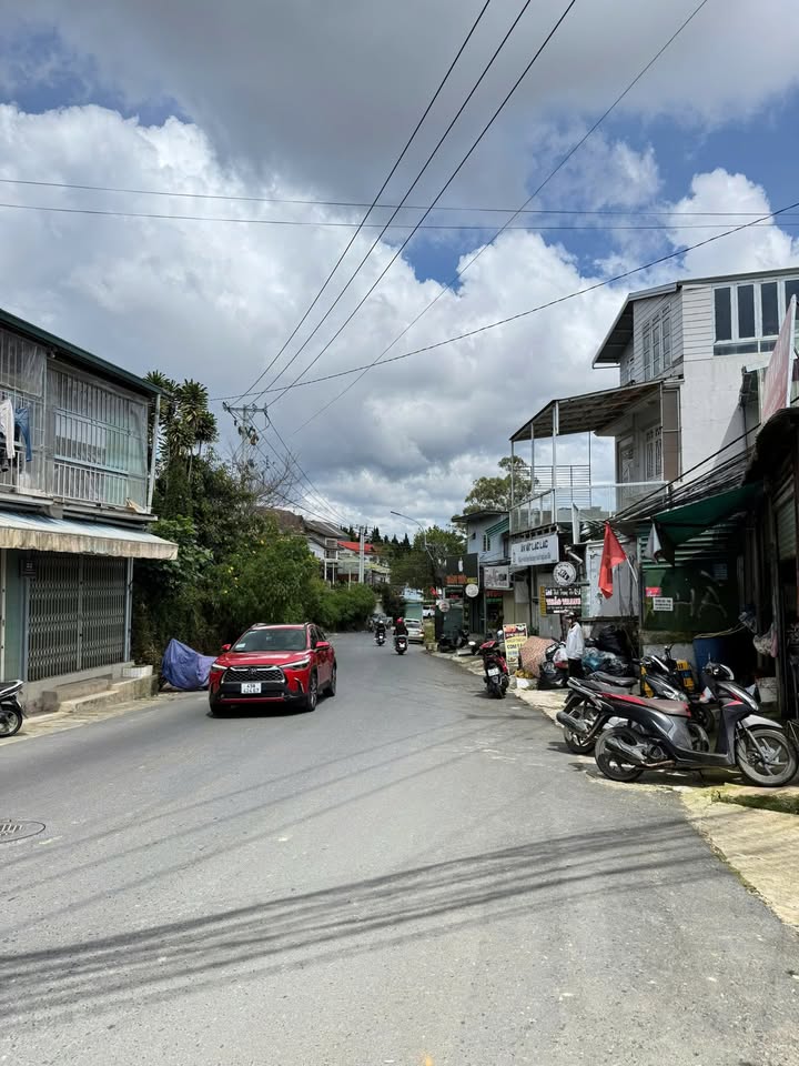 Đất mặt tiền đường Huyền Trân Công Chúa, Đà Lạt 461m² giá 25 tỷ - Cơ hội đầu tư hấp dẫn!