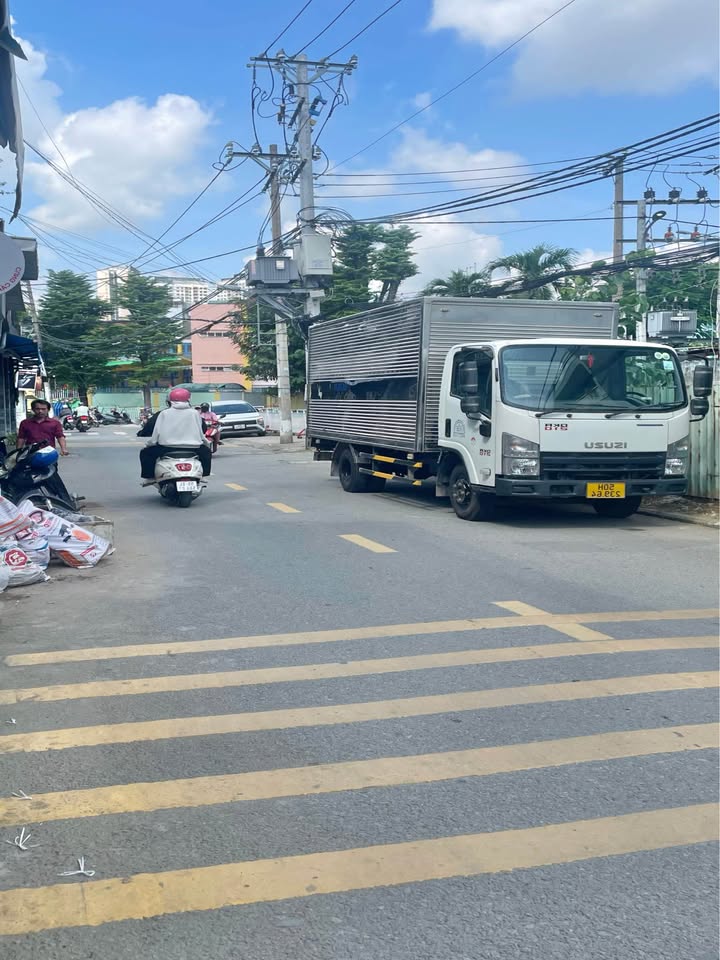 Đất mặt tiền đường số 6, phường Bình Trưng Tây, quận 2, 114m² - Giá chỉ 10 tỷ!