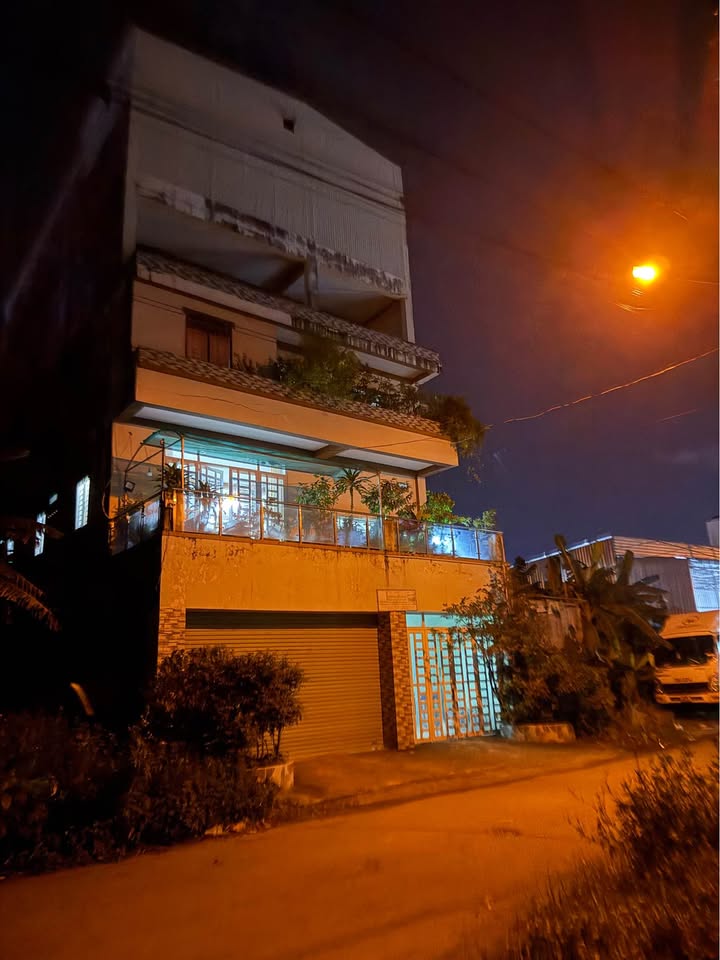 Nhà ở kết hợp nuôi yến đường Đặng Văn Ngữ Rạch Giá 200m² giá 7.7 tỷ - Cơ hội đầu tư sinh lời!