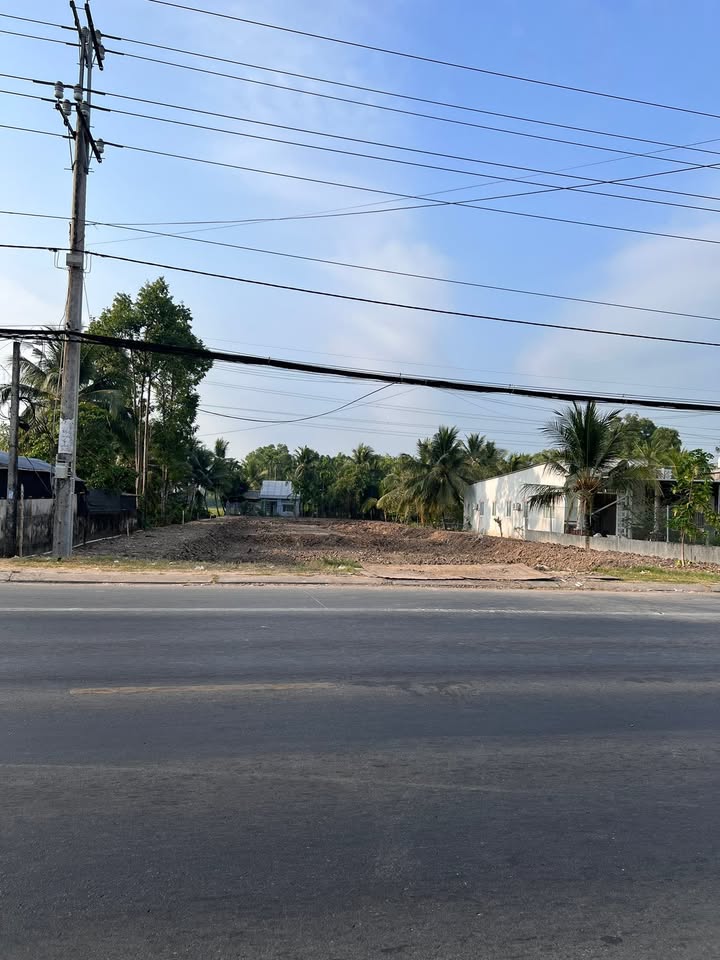 Đất nền mặt tiền đường Tôn Đức Thắng, quận Ô Môn, Cần Thơ - Diện tích 1980m², giá 21 tỷ - Cơ hội đầu tư tuyệt vời!