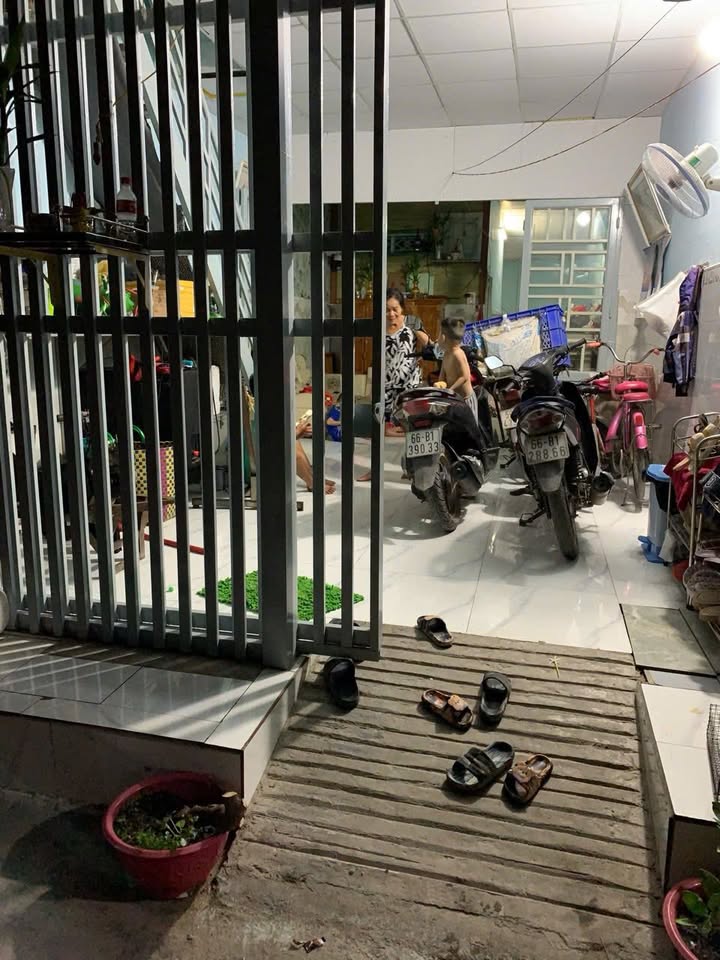 Nhà cấp bốn 85m² Hòa Phú, Củ Chi giá 1.5 tỷ - Thương lượng hấp dẫn!