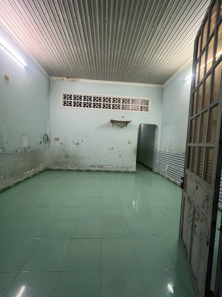 Nhà riêng Trảng Dài Biên Hòa 100m² giá 1.999 tỷ - Vị trí thuận lợi gần ủy ban!