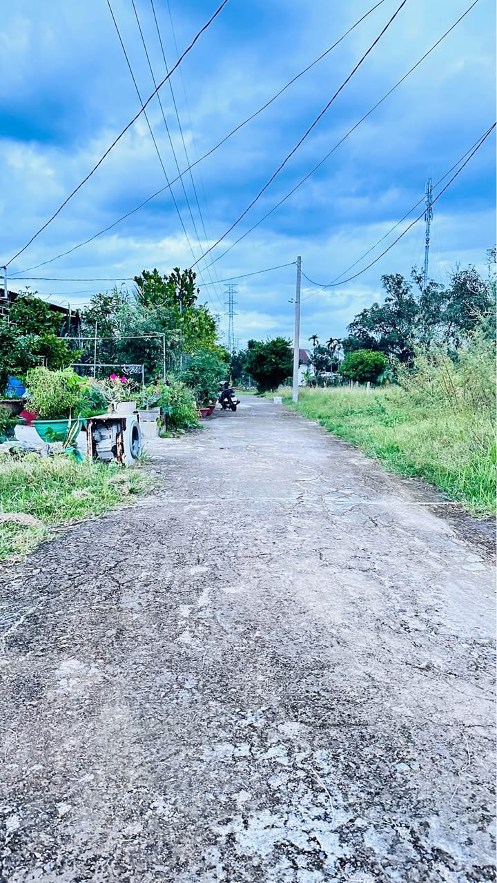 Đất Phú Hậu, xã Suối Hiệp 81.4m² giá 850 triệu - Vị trí đẹp, tiện ích đầy đủ!