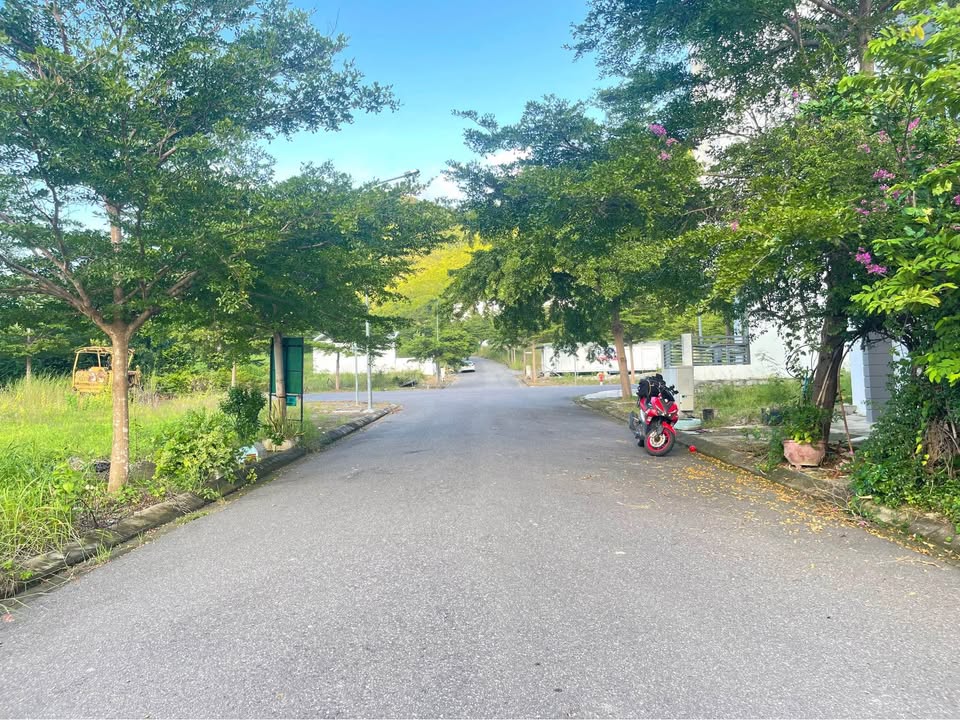 Đất nền KĐT Lô Hoàng Phú Nha Trang 86m² giá 2.31 tỷ - Sổ đỏ chính chủ, đầu tư lý tưởng!