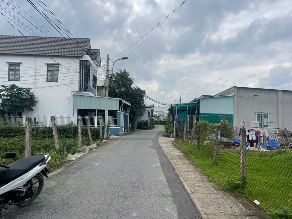 Đất mặt tiền DX 020 Phú Mỹ 150m² - Giá thỏa thuận hấp dẫn!