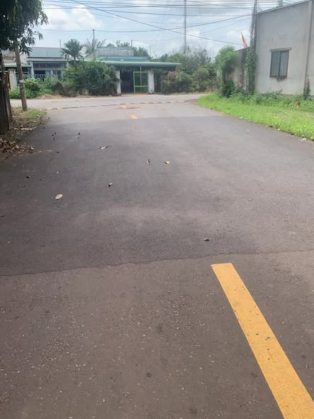 Đất nền Long Tân 80m² giá 650 triệu - Sổ đỏ chính chủ, đầu tư sinh lời!